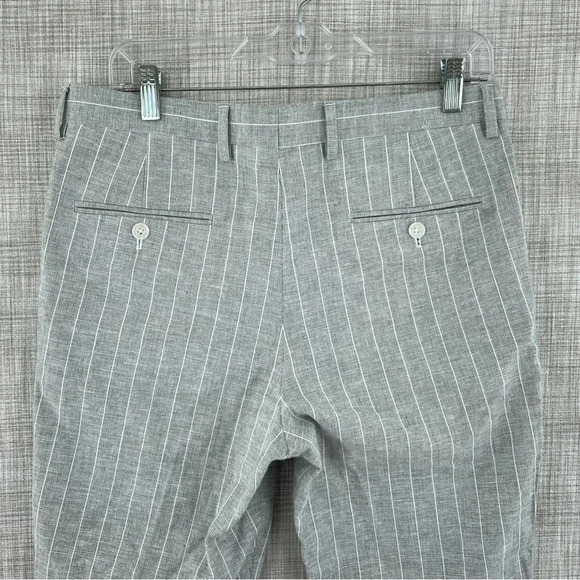 Express Womens Size 30 x 30 ankle cropped pleated pants 0570 - Picture 5 of 10